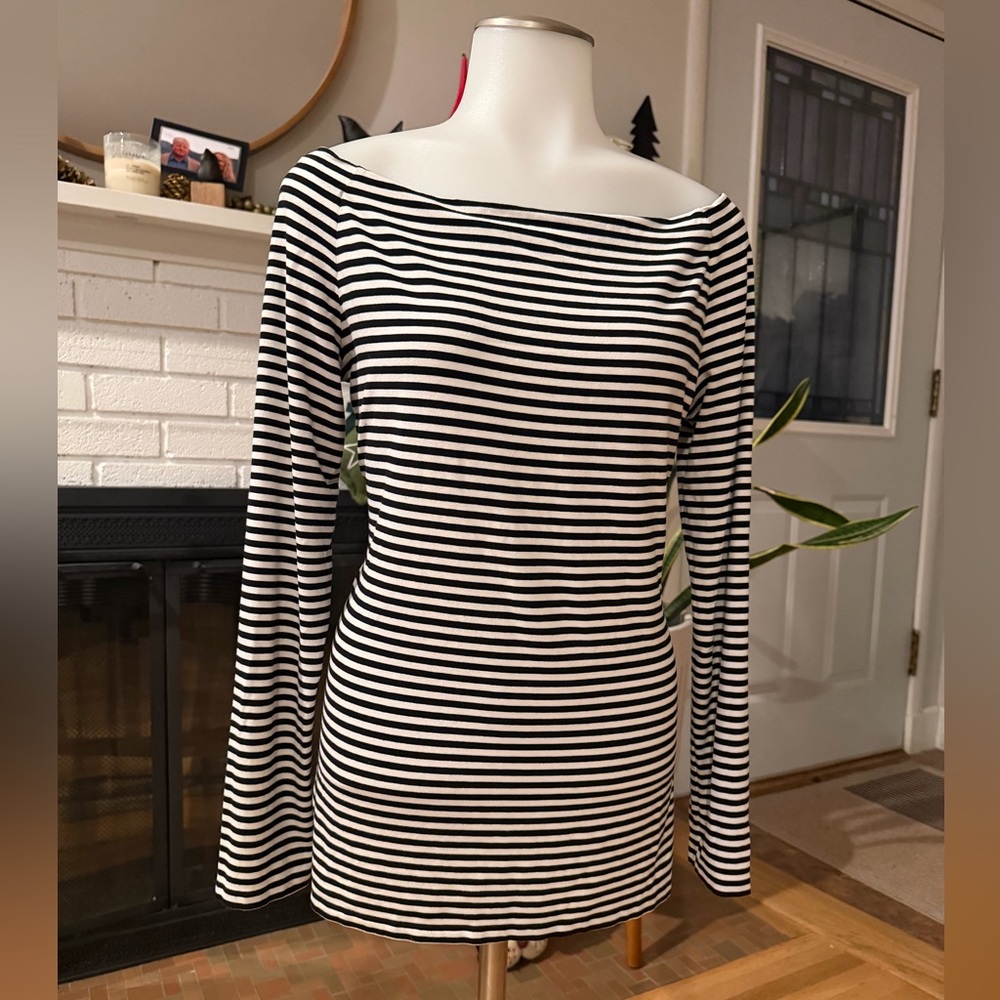 Halogen Black and White Striped Top sz M